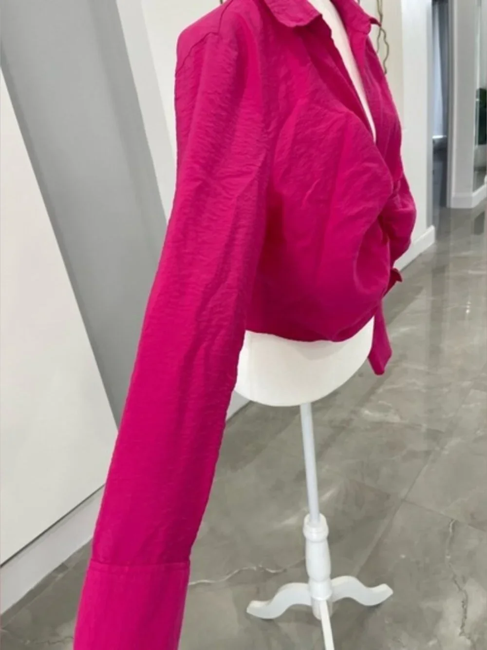 H&M Fuchsia Ruched Blouse - Picture 4 of 8